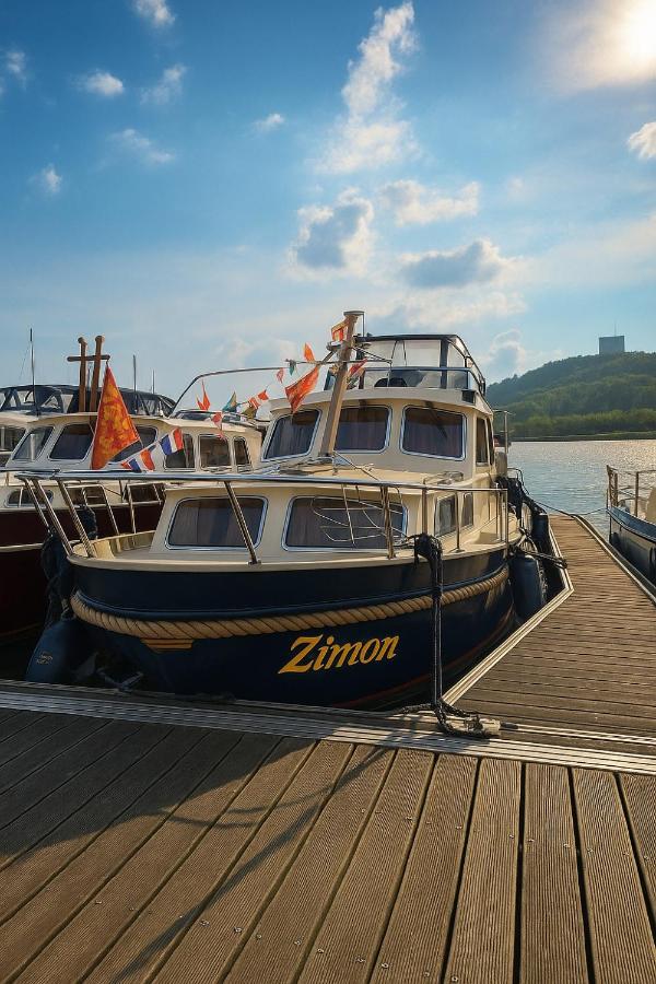 Bateau le Zimon - logement insolite - B&B