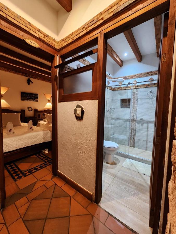 Quadruple Room with Private External Bathroom
