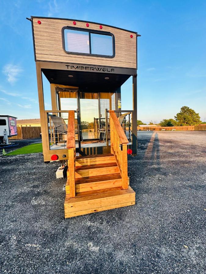 Texas Timber Loft - B&B Springtown