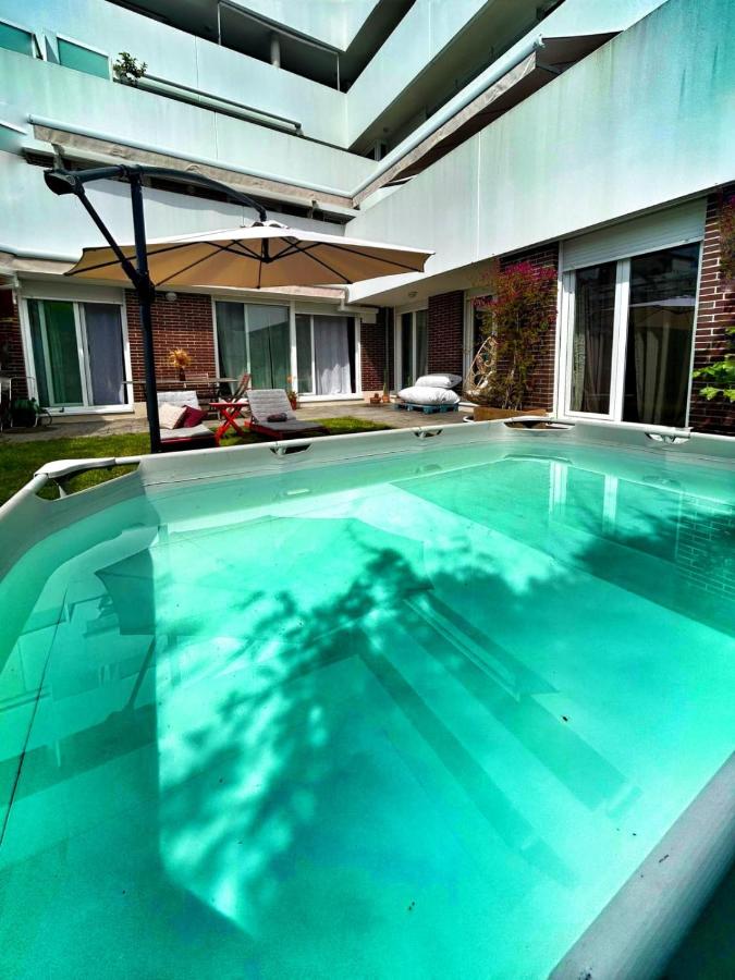 Elegant Apartment for 4 with WiFi, Parking and Private Pool - B&B Bermeo