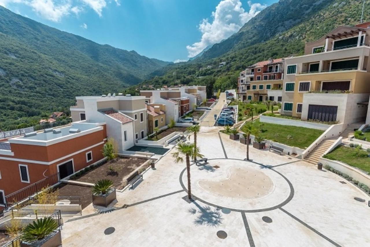 Gorgeous Morinj Resort - B&B