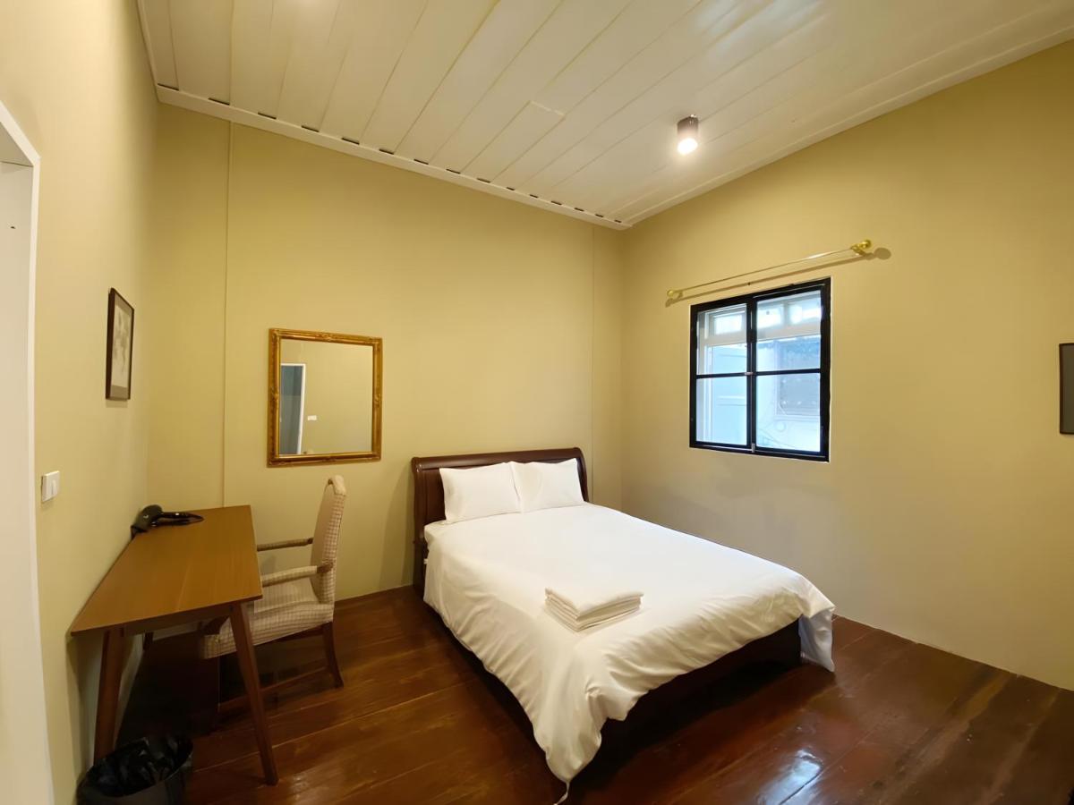 Estudio Deluxe con cama grande