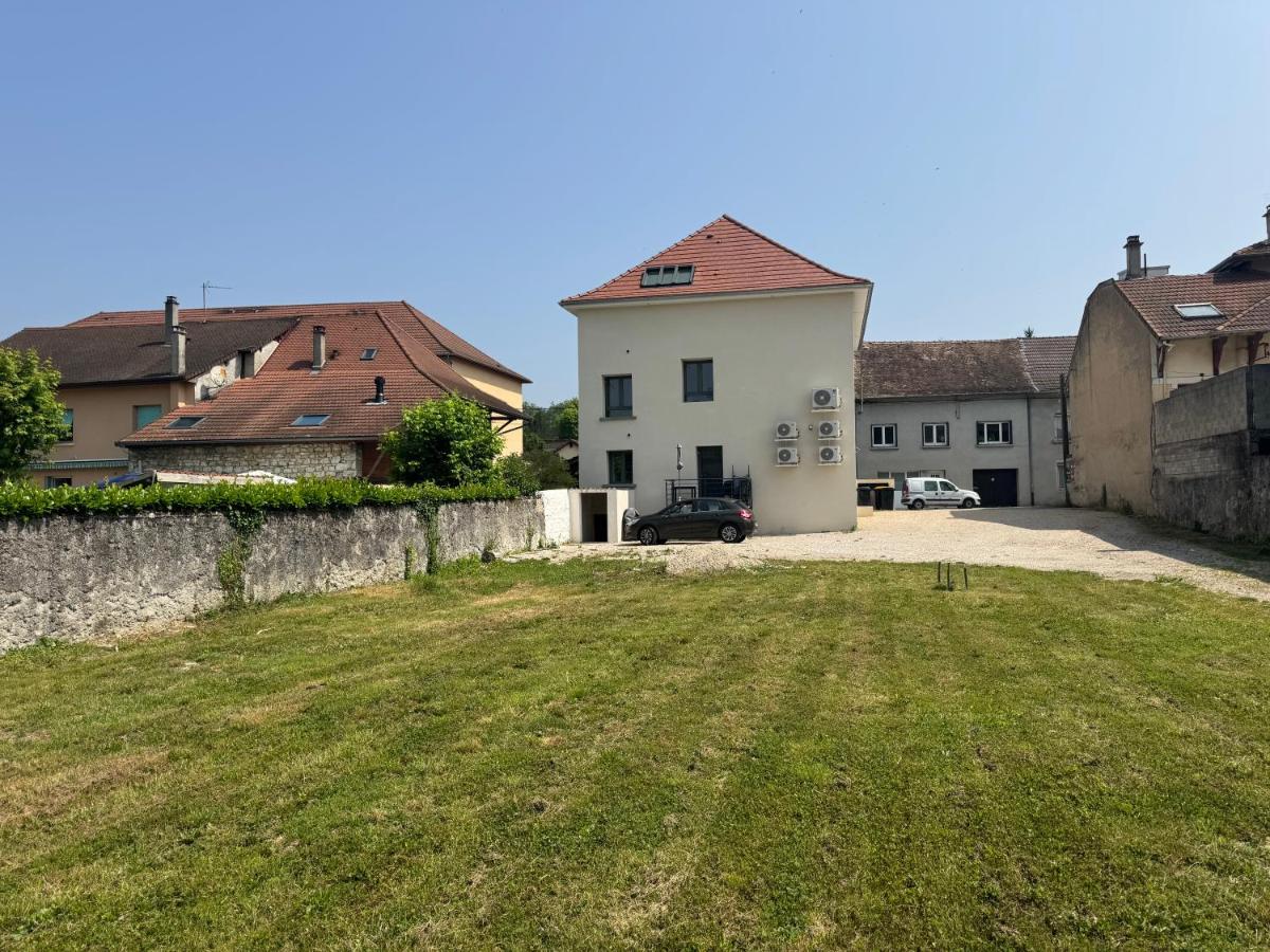 Hébergement neuf, centre-ville de Morestel - Résidence Boyraz - B&B