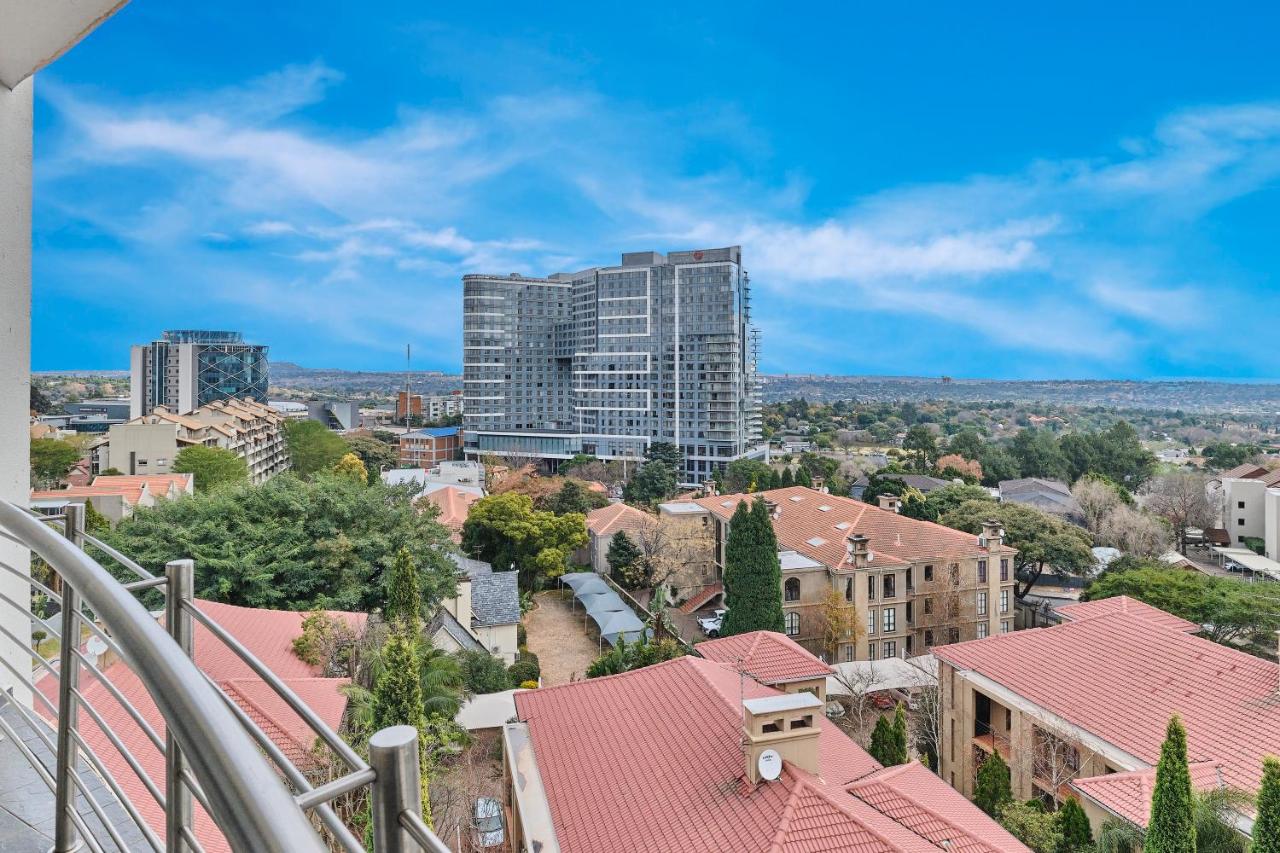 Two-Bedroom Apartment with City View