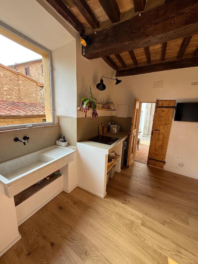 La Casina Two-room apartment in the historic center of Bibbona - Ferienwohnung Bibbona
