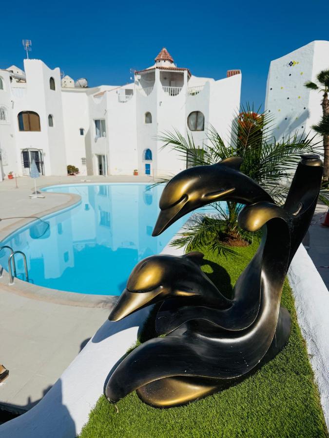 Playa, Pool & Nightlife Steps from Clubs & Beach Las Américas by Aqua Vista Tenerife - Ferienwohnung Las Américas