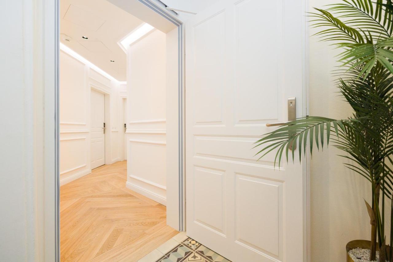 RAFAEL KAISER - Signature Apartments City Centre - Ferienwohnung Wien