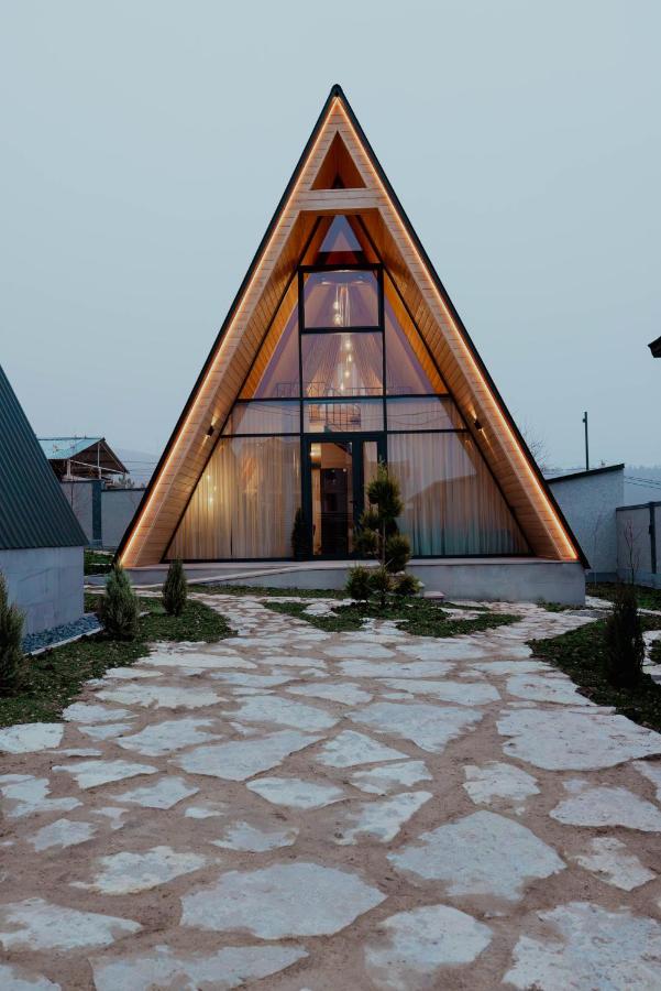 V Peaks Family A Frames in Dilijan - Bed and Breakfast Dilijan
