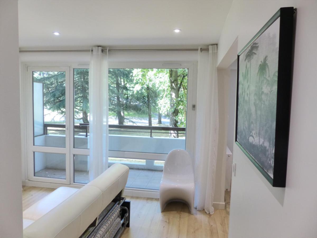 Mangin, Grand T2 rénové, 2 pers, parking inclus - B&B Nantes