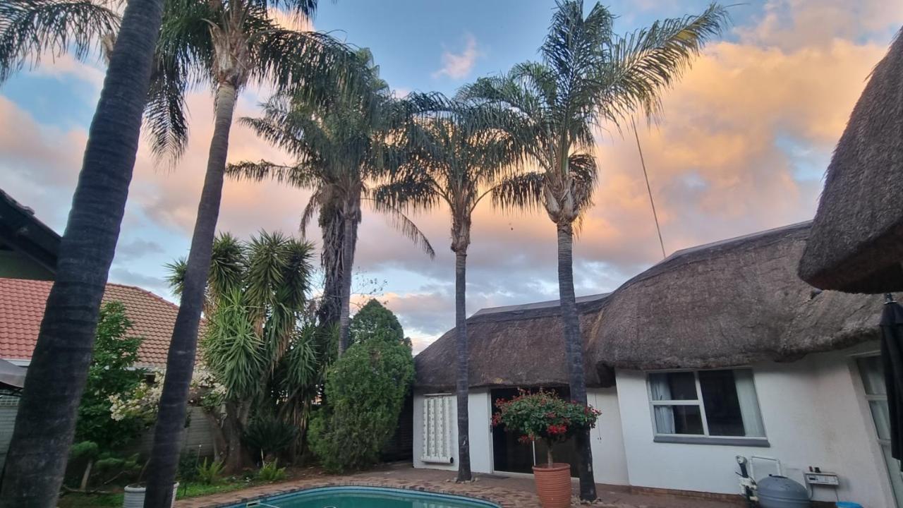 Carrington Cottage - B&B Kimberley