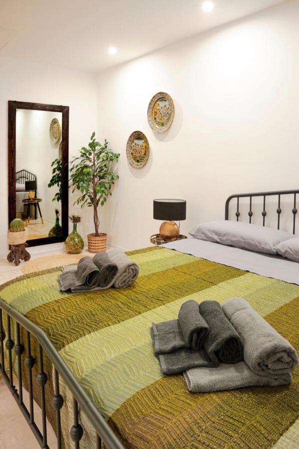 Corina Secret Rooms - B&B Martano