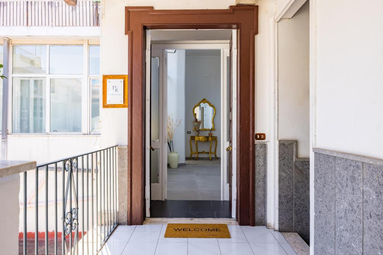 Camera Quadrupla Classic