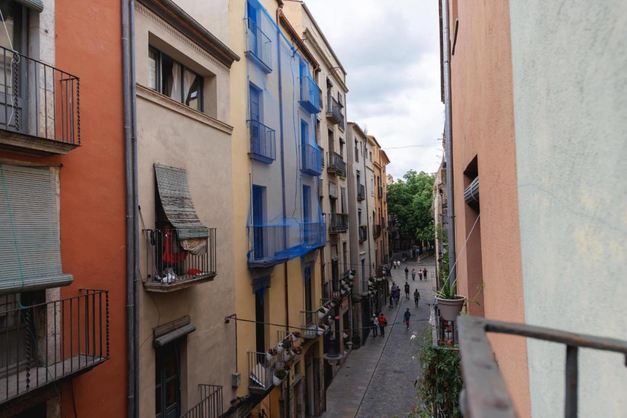 Bravissimo Ballesteries 34, Heart of the Barri Vell - Chambres d’hôtes Gérone