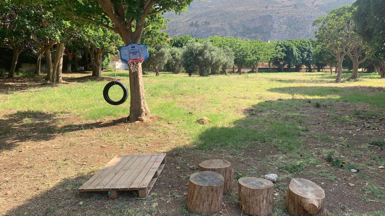 Villa del Conte Holidays - B&B Valderice