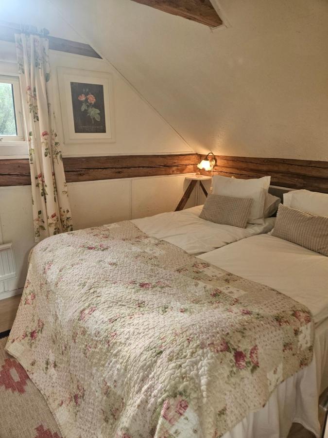 Basic Triple Room