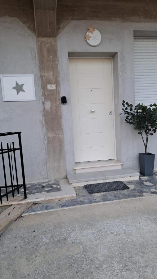 Stella Apartment - Bed and Breakfast Marina Palmense