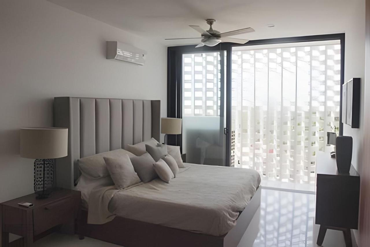 Appartement met Uitzicht op het Zwembad 