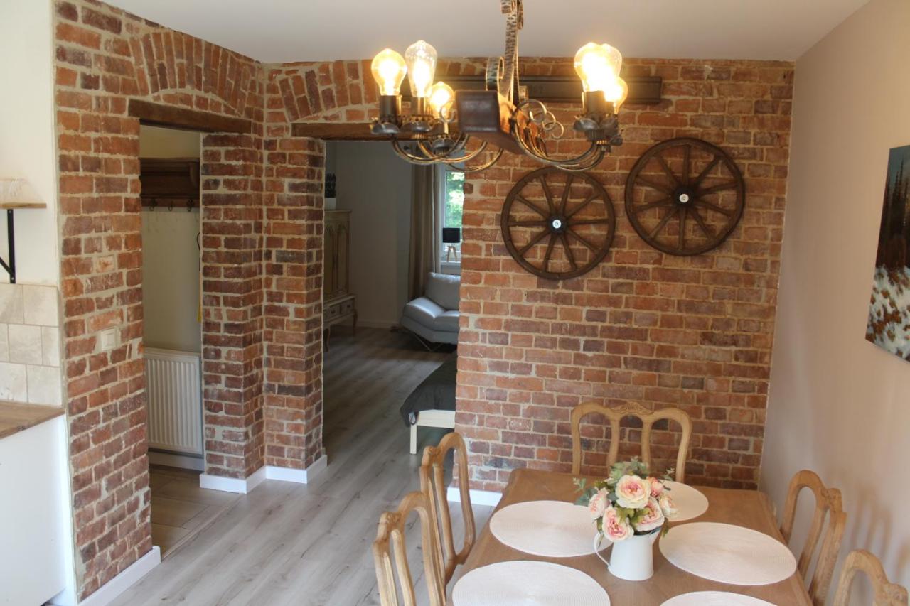 Między Górami AP Apartment's - B&B Boguszów-Gorce