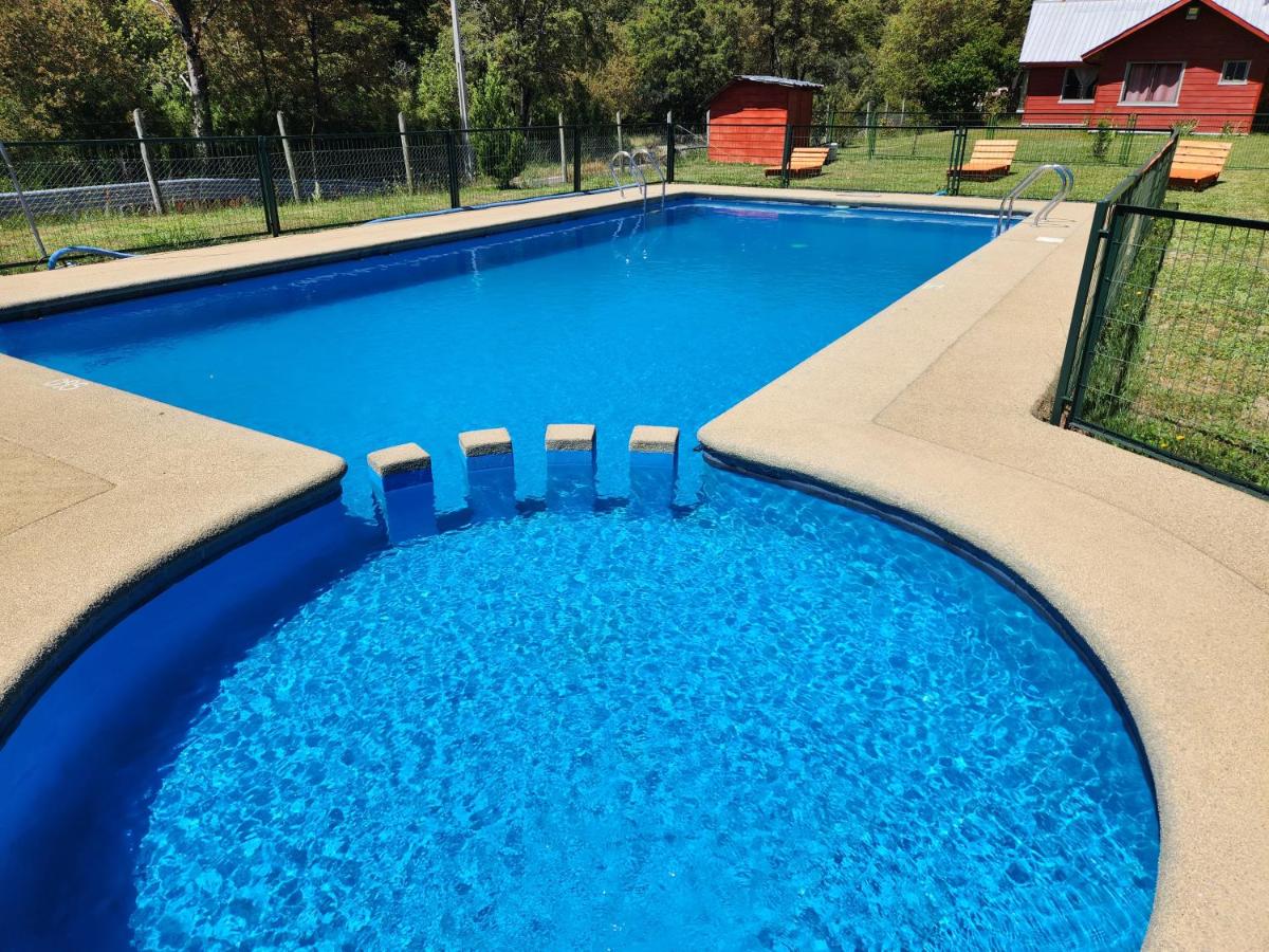 Cabaña para 6 personas camino a Termas de Chillán - B&B Pinto