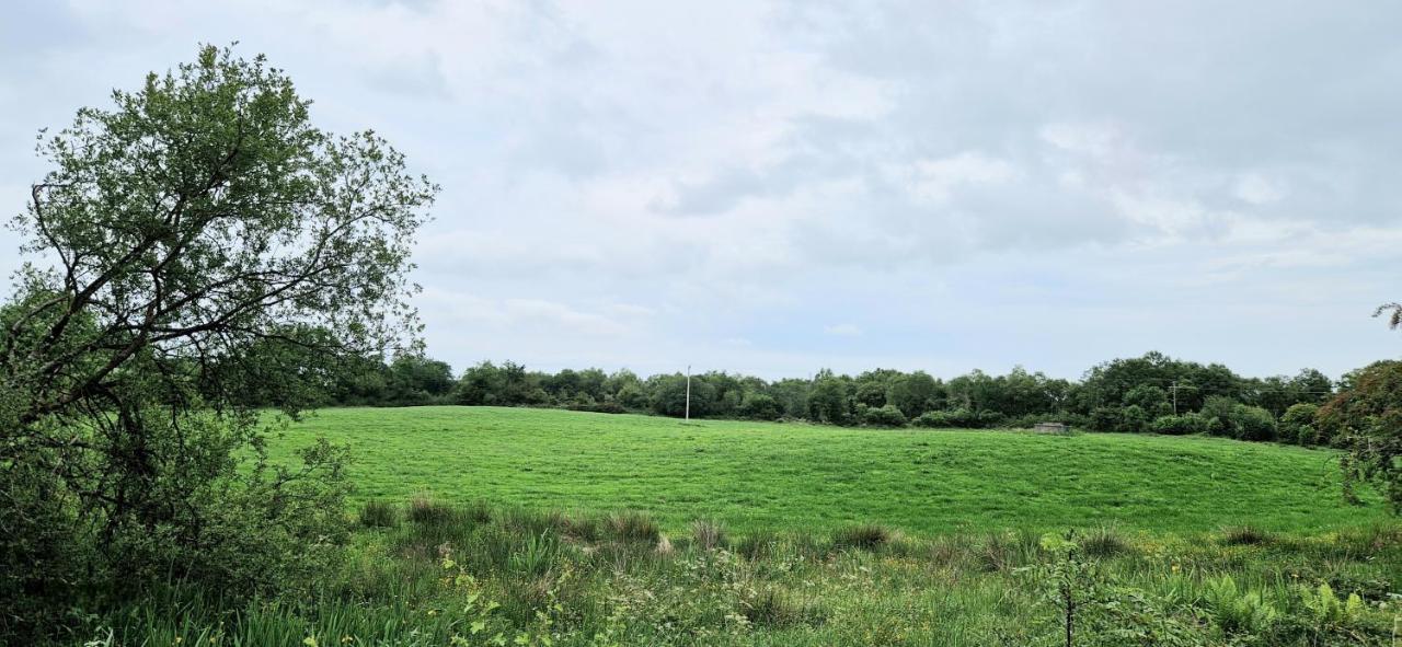 2 Bed cottage-Sleeps 4-Private Garden-Parking - B&B