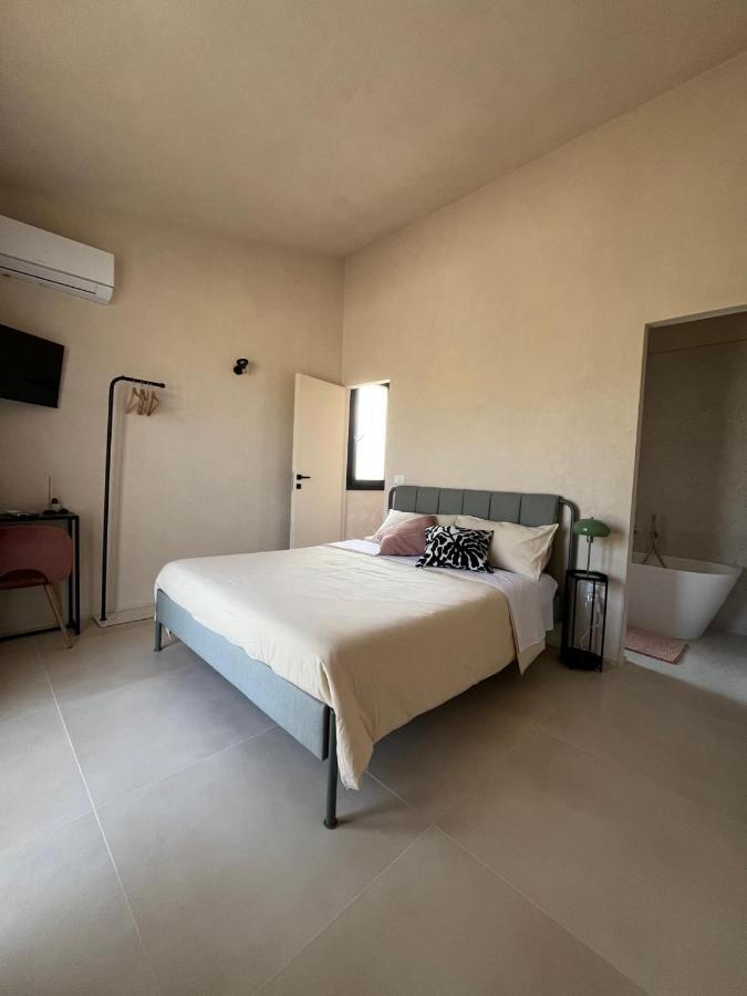 Doppelzimmer mit Gartenblick