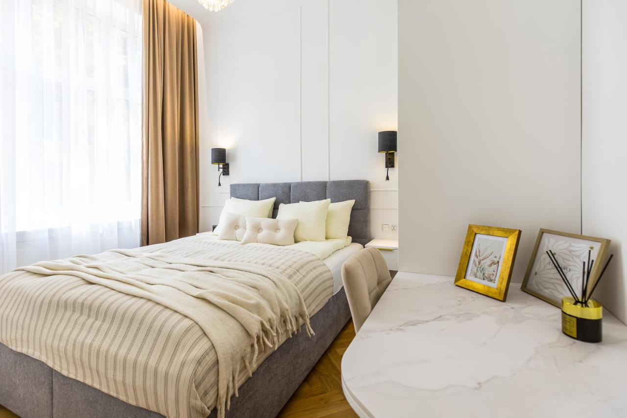 BoB Elite - Bonerowska - Ferienwohnung Krakau