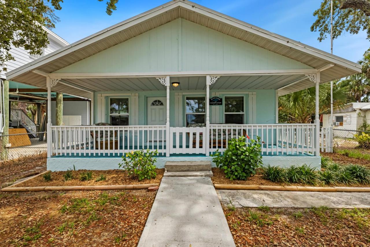 The Blue Dolphin Inn - Ferienwohnung Cedar Key