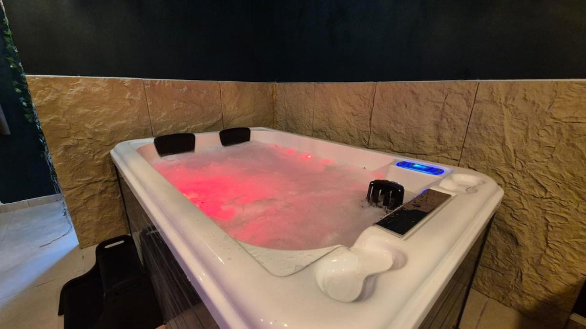 Botanica - Private Spa - B&B Saint-Quentin