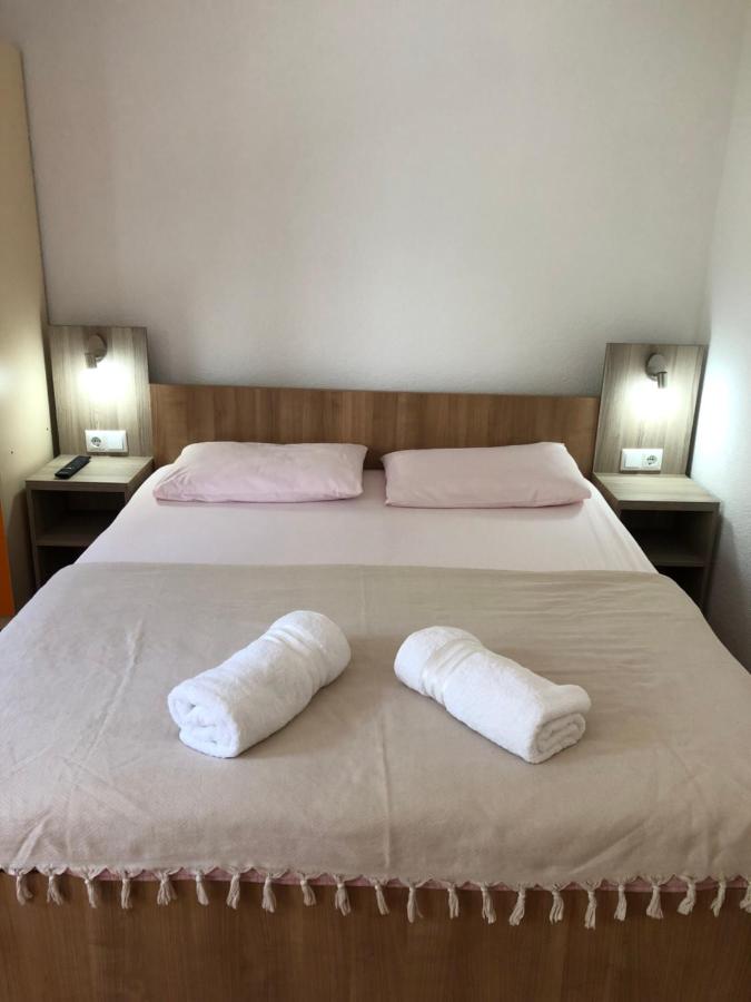 Deans house - B&B Ocrida