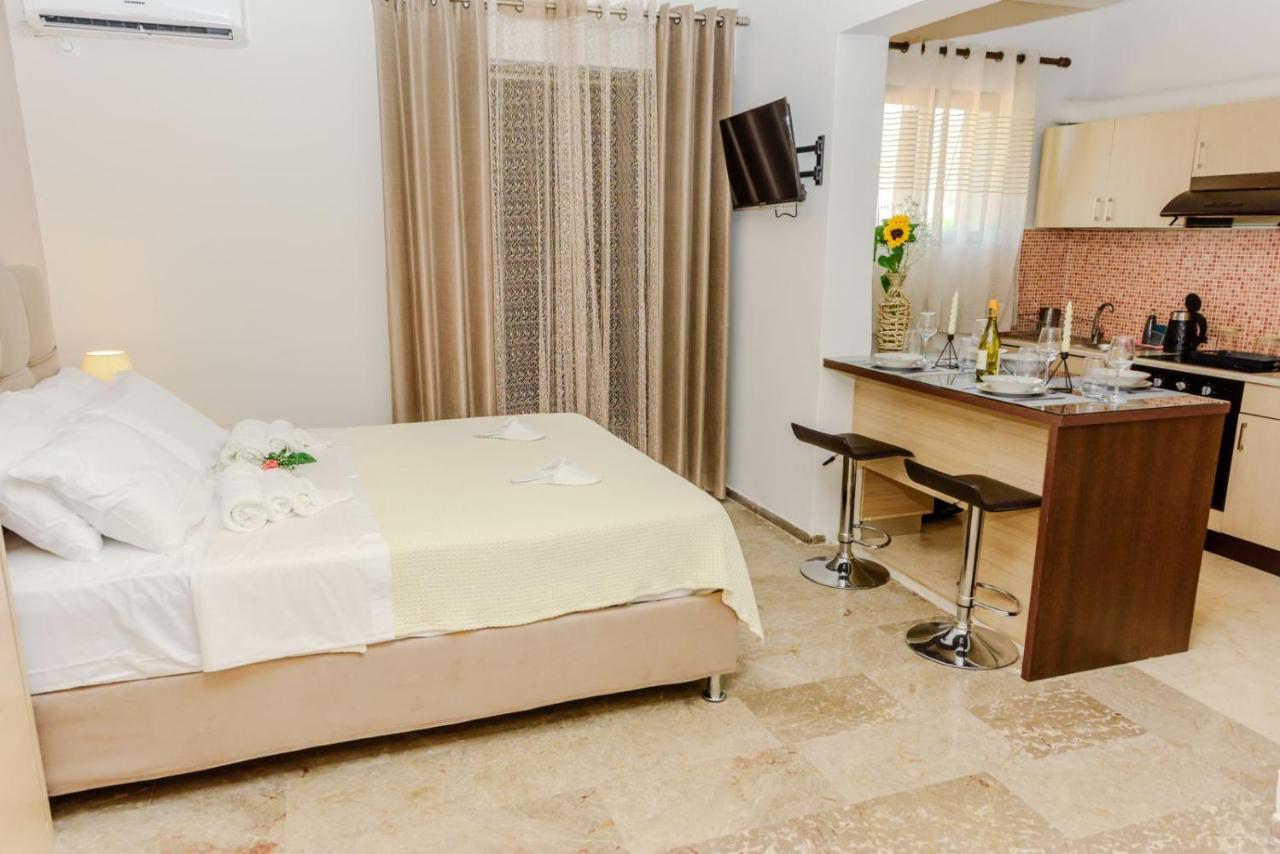 Akrata studio - Chambres d’hôtes Kráthion