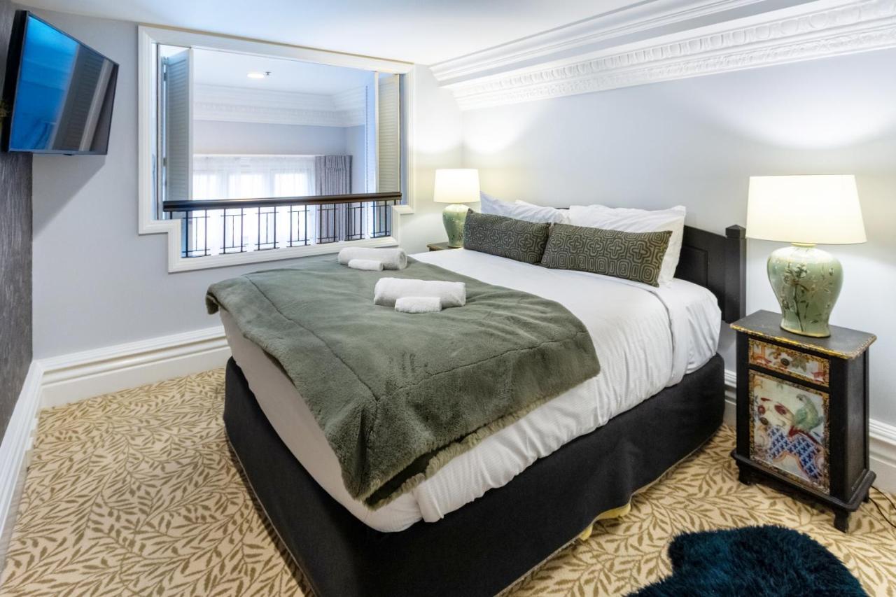 2BR Apartment, OGB, Central, Pool and Parking - Ferienwohnung Christchurch