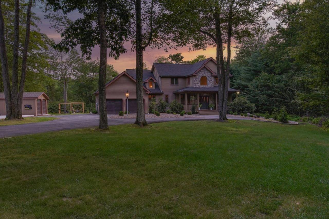 Family Lake Getaway,Hot Tub ,Pickleball,Firepit - B&B Split Rock