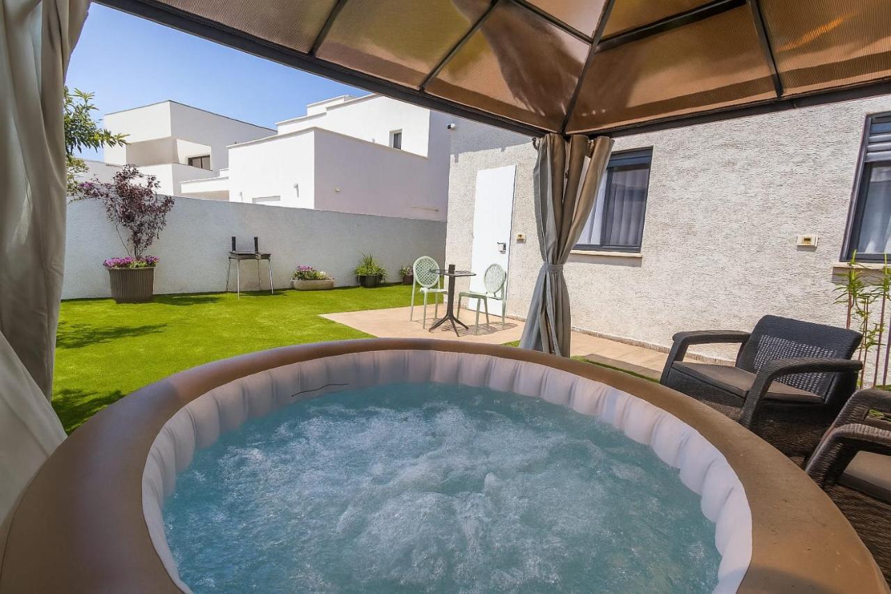 צימר נחלים - בקיבוץ הגושרים - Ferienwohnung HaGosherim