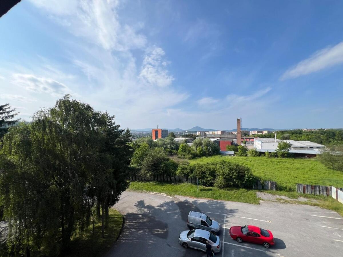 Stylish Stay Prešov, Panoramic View & parking - B&B Prešov
