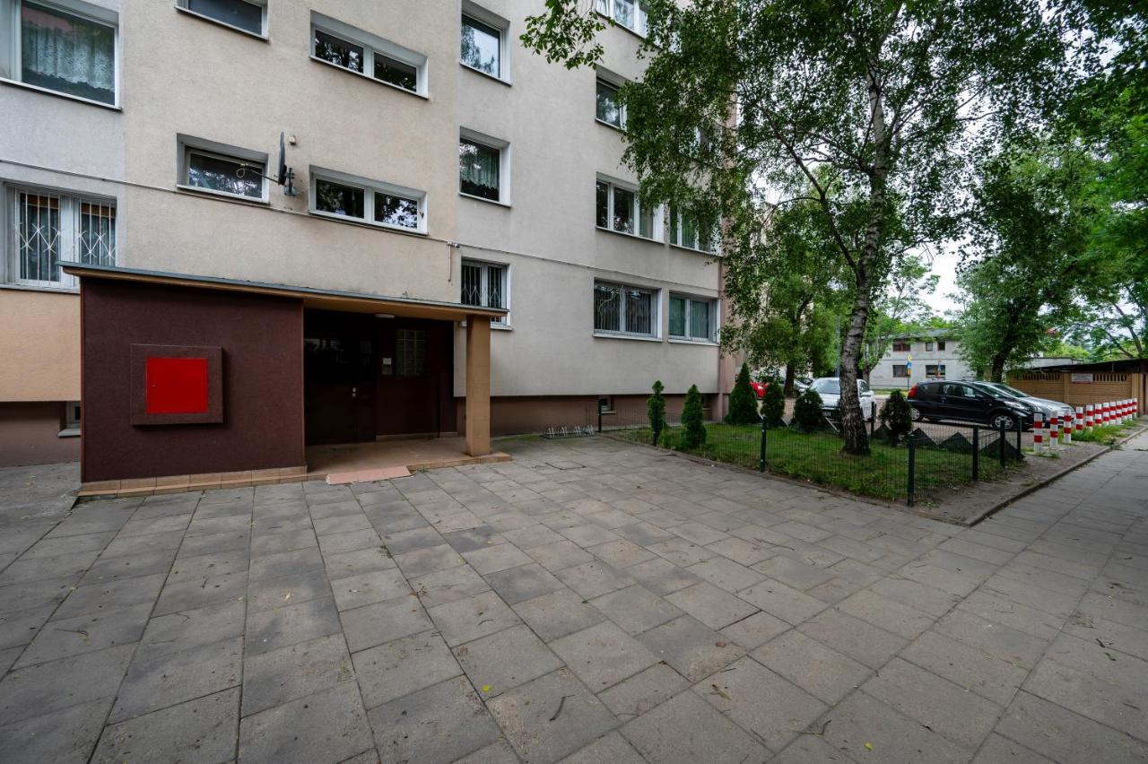 Dąbrowskiego Comfort Apartment by BookingHost - B&B
