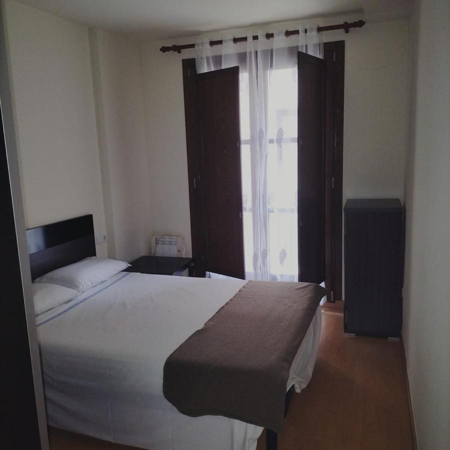 Apartaments Isarn, Esperança - B&B Sant Llorenç de Morunys