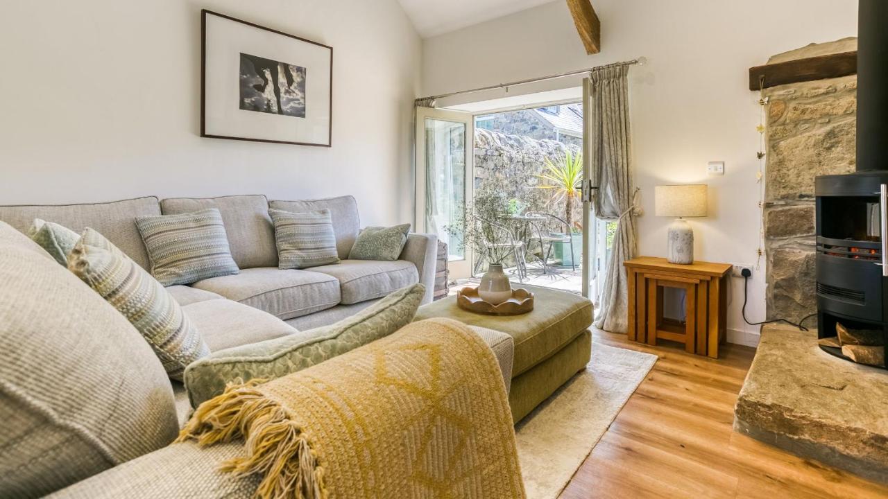 Ysgubor Gwenyn Haf - B&B Nefyn