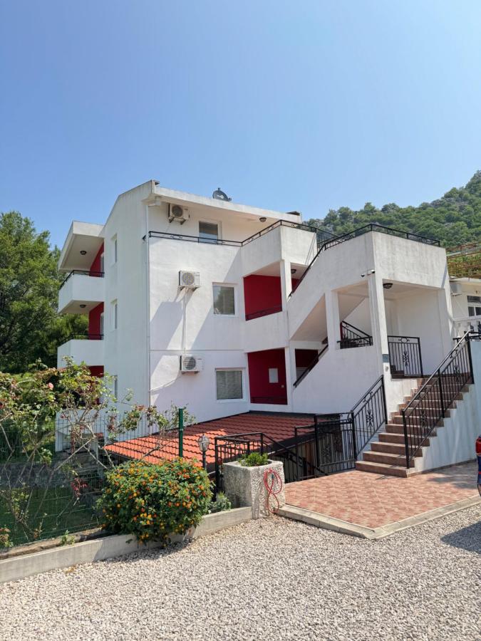 Apartmani Stanisic - B&B