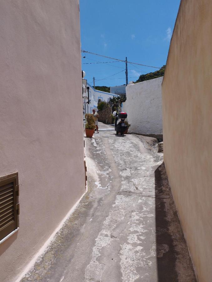 Le Case Dei Pescatori - Casa Di Giusy - B&B Ponza