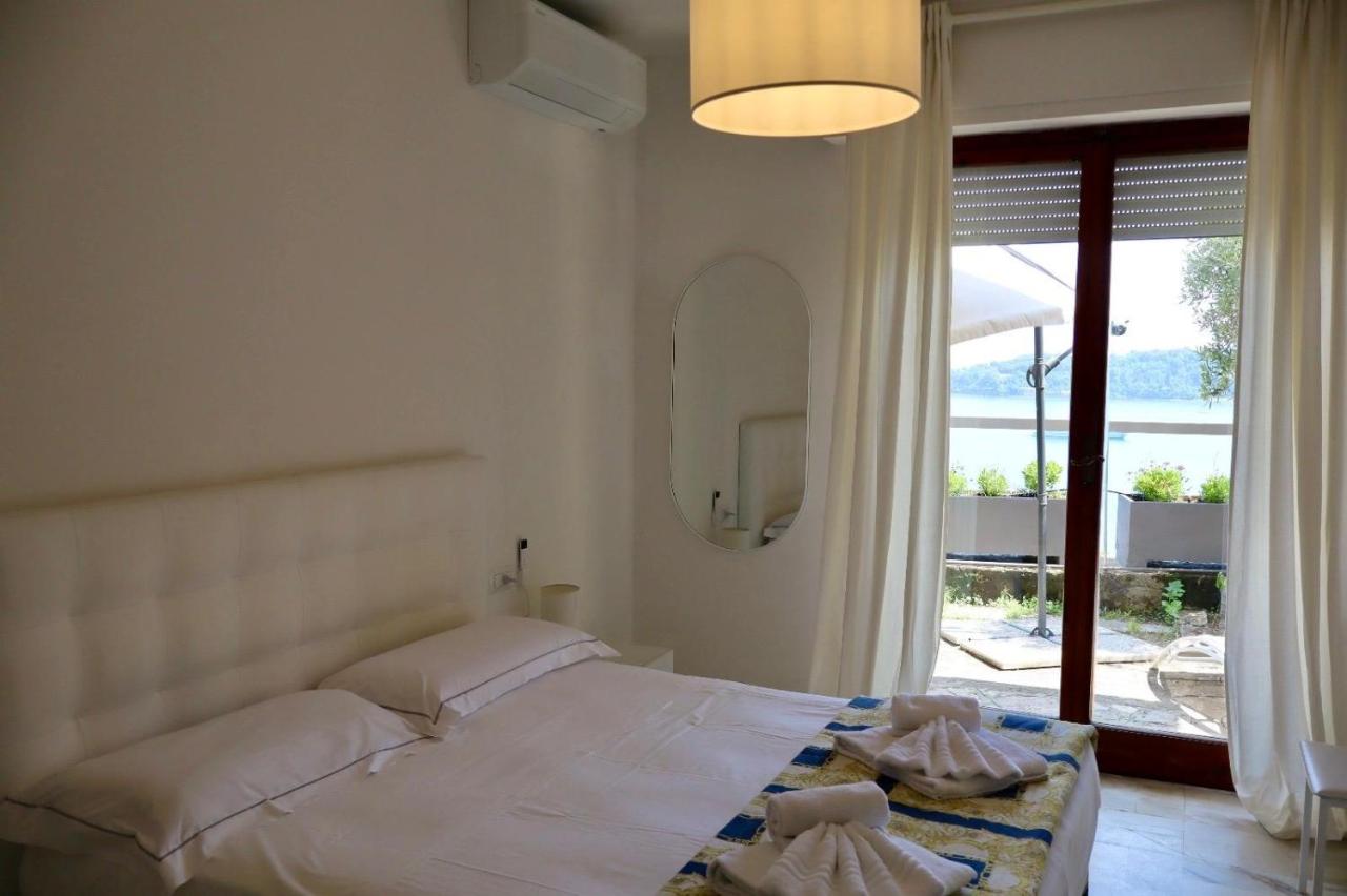 One-Bedroom Apartment with Sea View and Terrace