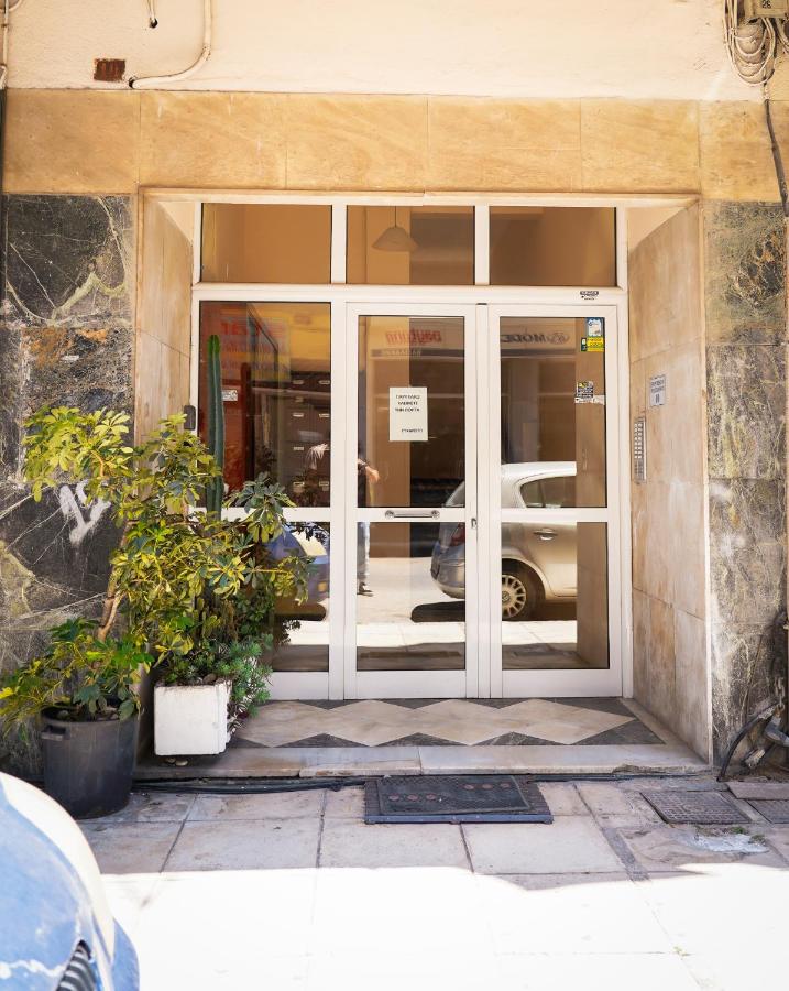 Elarion Elegant Port Apartment - Ferienwohnung Grevedianá