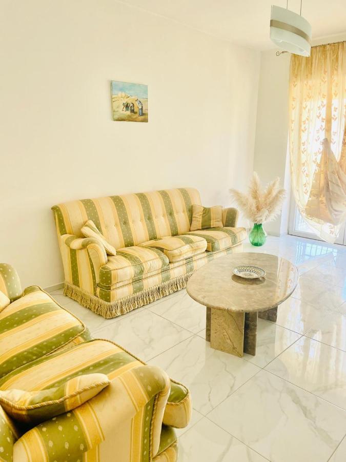 Casa Vacanze "LE DUE RONDINI" - B&B Venosa