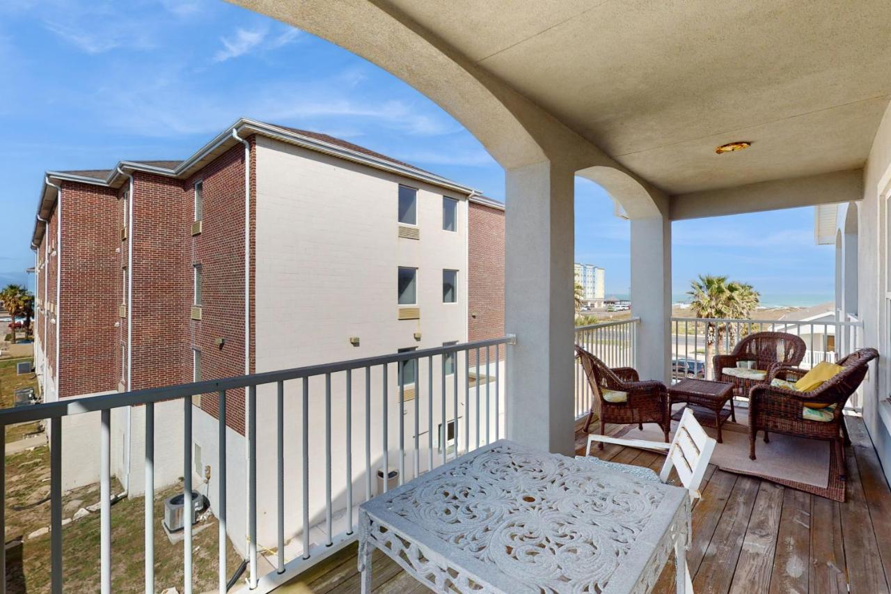 Padre Island 104 - B&B Corpus Christi