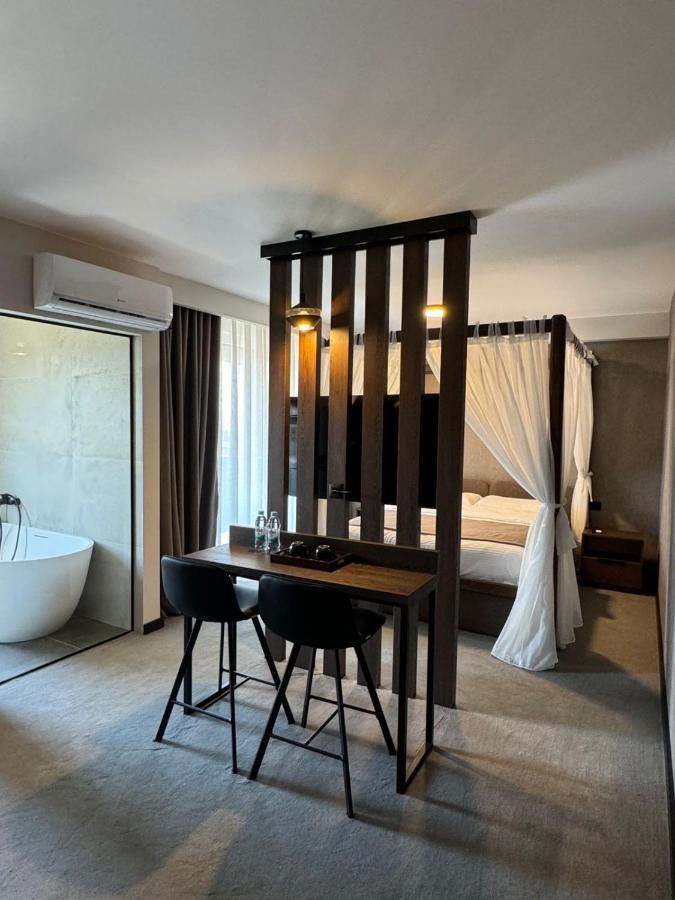 Five Apartments - B&B