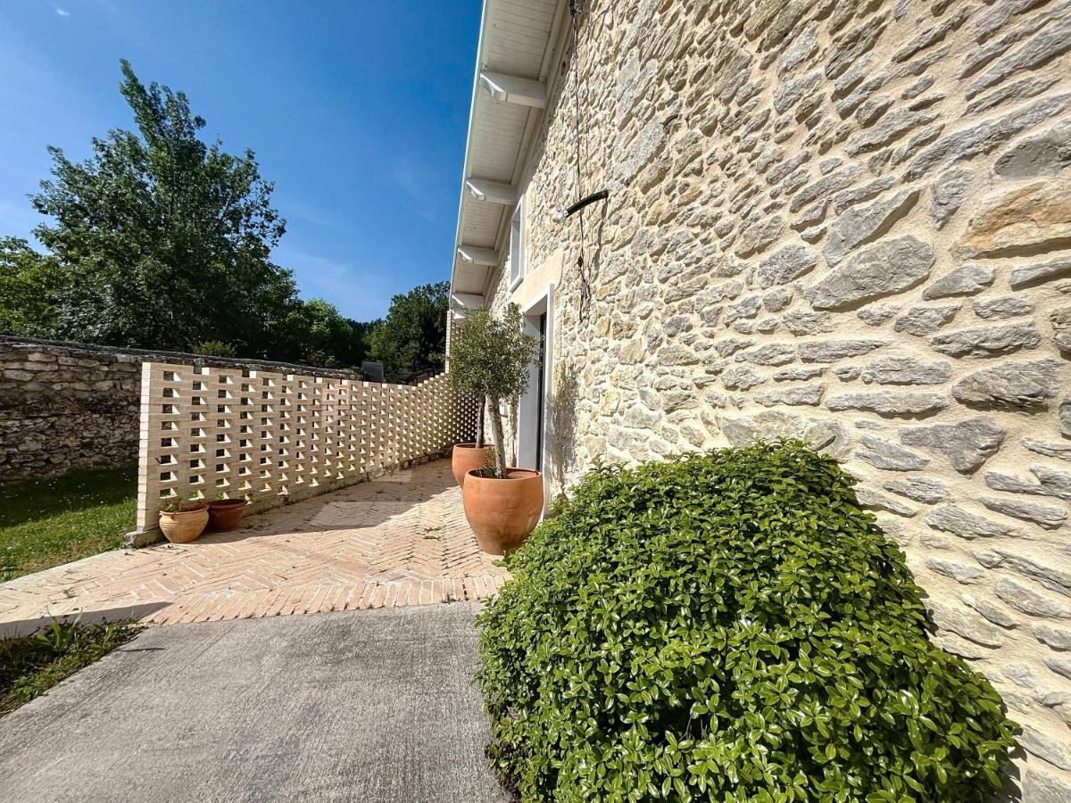 Maison en pierre proche Blayais - Chambres d’hôtes Saint-Girons-d'Aiguevives