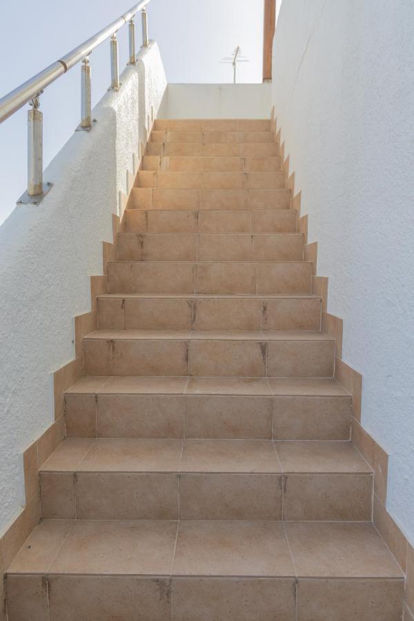 WOW!Ocean view house, just few steps from the beach - B&B Burgau