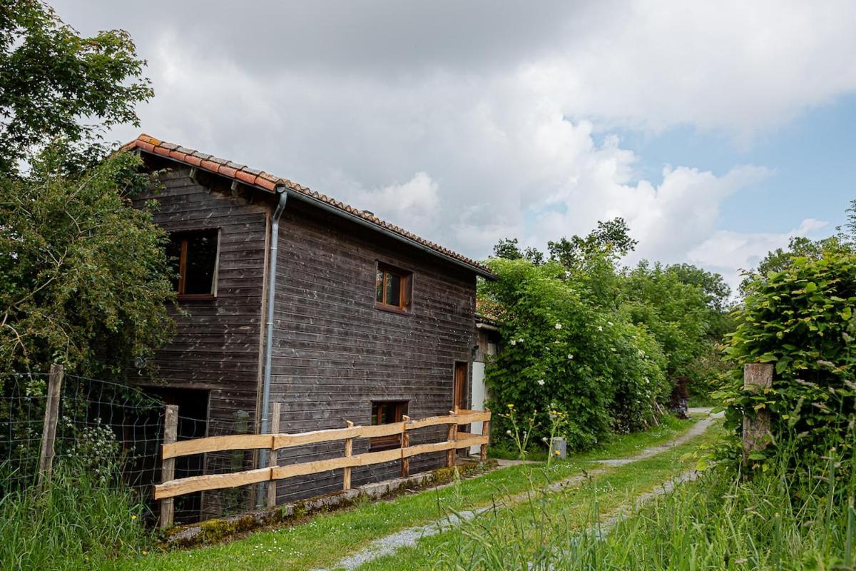 Nuit *é* Toilée à la Ferme du Petit Puyaume - Chambres d’hôtes
