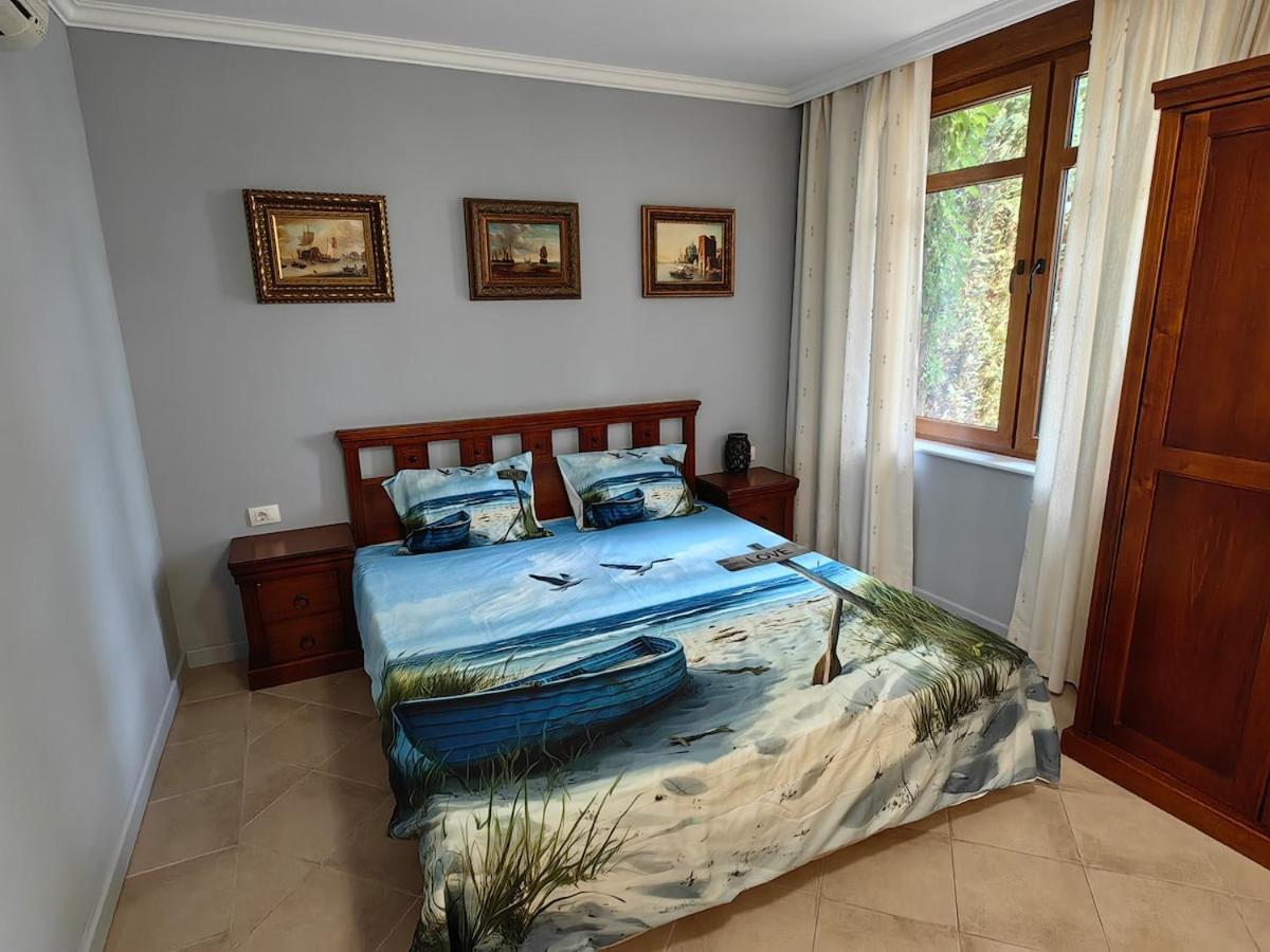 Cozy stay in Santa Marina - B&B Sozopol