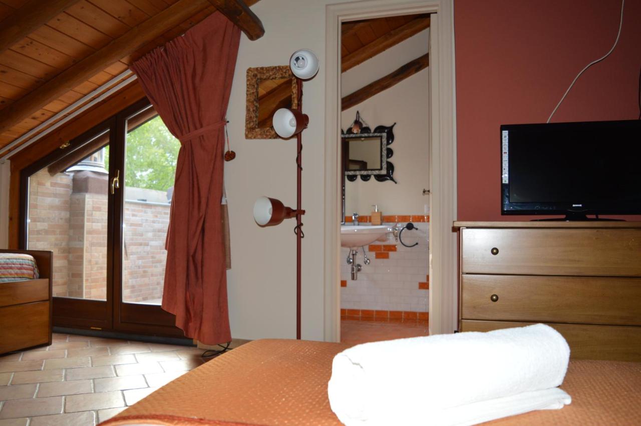 Quadruple Room with Private Bathroom