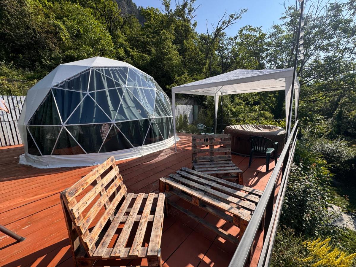 Aura glamping borjomi - B&B Borjomi
